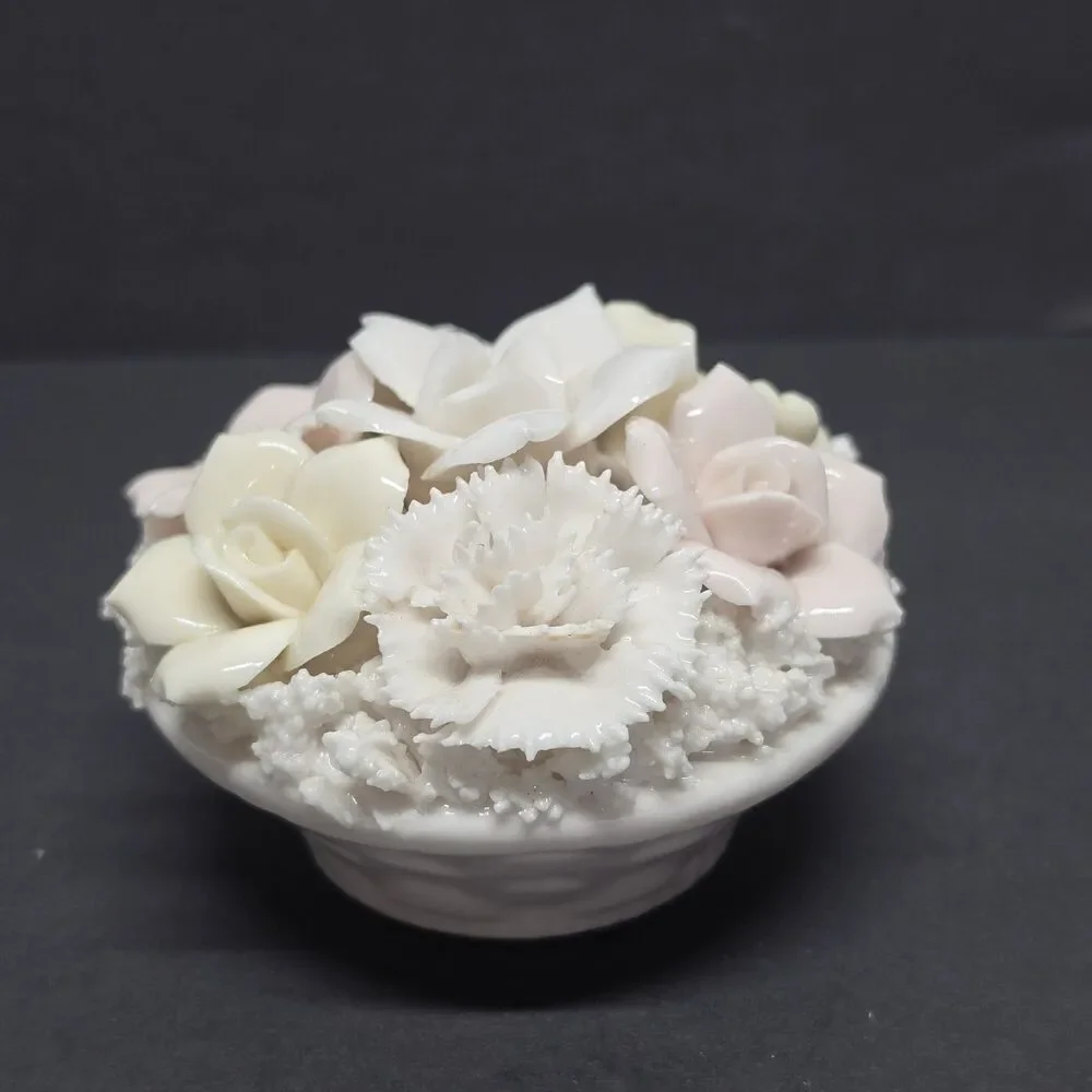 Ardalt Lenwile Verithin China Ceramic Flower Bouquet Dinner Taper Candle Holder